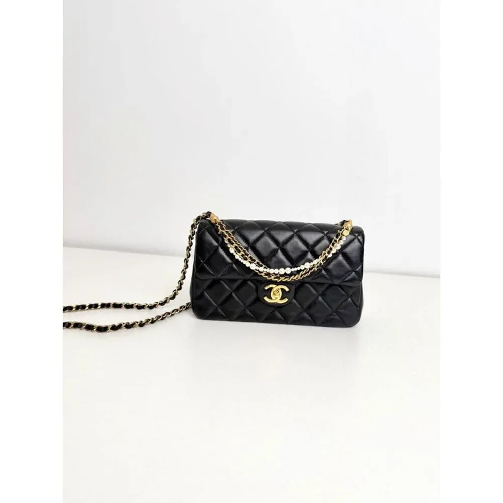 Chanel Women Pre-Loved Bag Very Good Condition